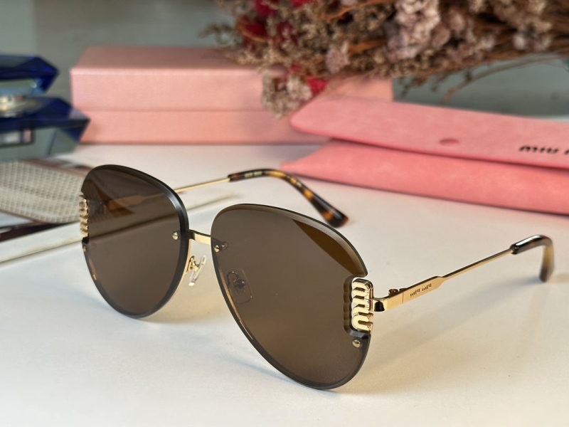 Miu miu Sunglasses